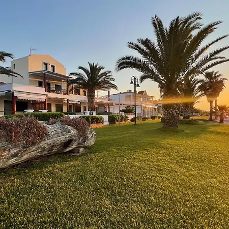 Seafront Maisonette Pefkochori Exterior photo