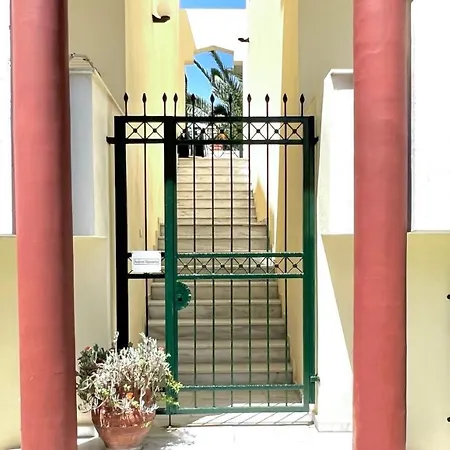 Seafront Maisonette Pefkochori Exterior photo