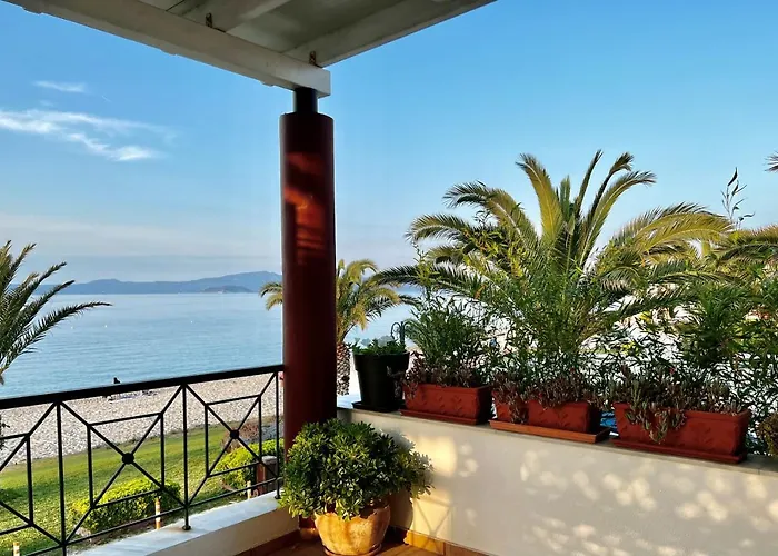 Seafront Maisonette